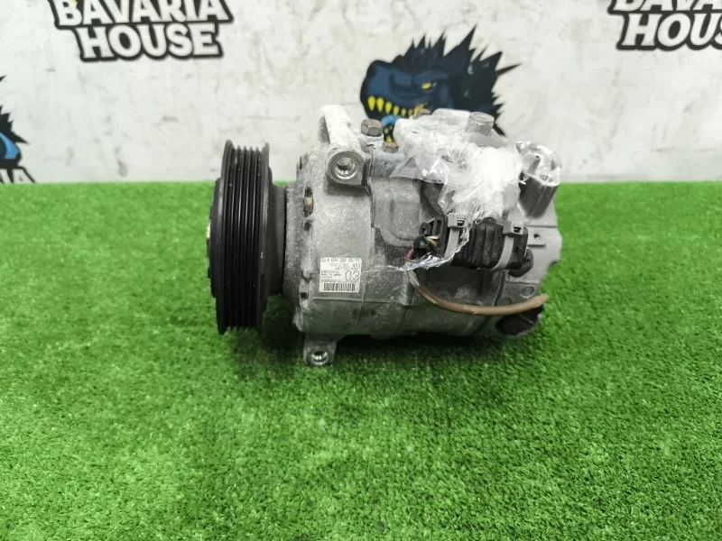 Компрессор кондиционера Mercedes-Benz B-class 2012 A0042300311 W246 270.910
