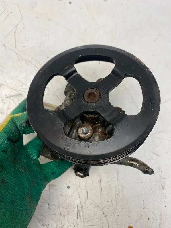 Насос ГУР Mitsubishi Outlander 1 MN100472 4G69