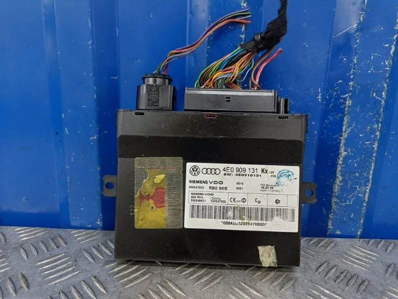 Блок управления Audi A8 2004 4E0907181A D3 4.2 BFM