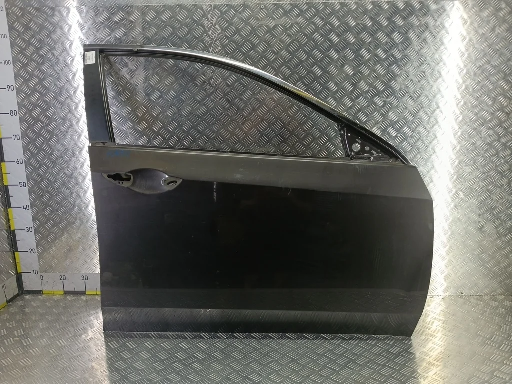 Дверь передняя правая HONDA Accord VIII (2007—201