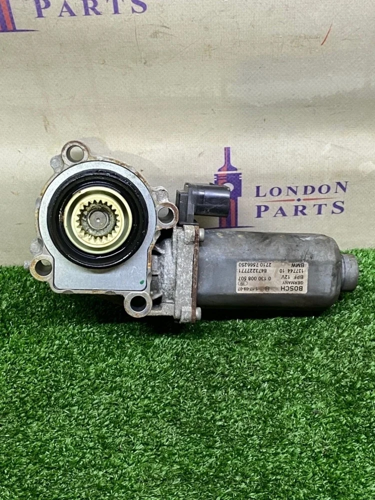 Серводвигатель раздатки BMW X3 .0si E83