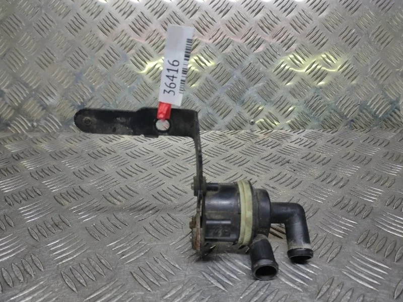 Насос водяной дополнительный ( помпа ), 12v Skoda Superb