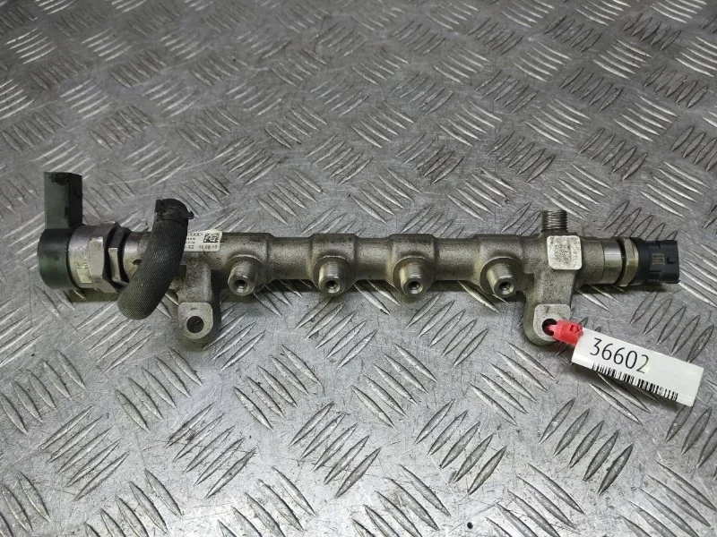 Топливная рампа Volkswagen Tiguan