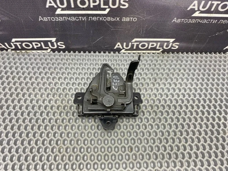 Замок капота Kia Ceed 2011 811301H000 ED УНИВЕРСАЛ G4GC