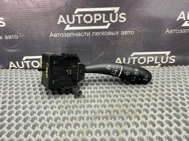 Подрулевой переключатель дворников Kia Ceed 2006-2010 934201H200 ХЕТЧБЕК 1.6 G4FC, правый