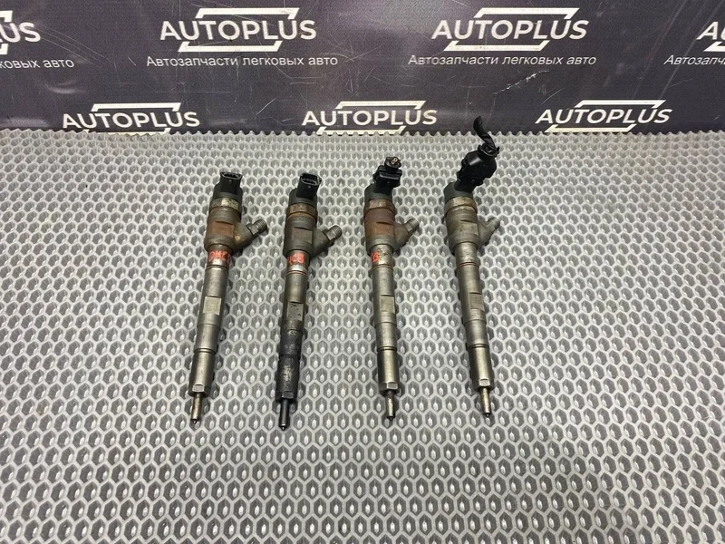 Топливные форсунки Kia Sorento 2005 282004A470 ВНЕДОРОЖНИК D4CB