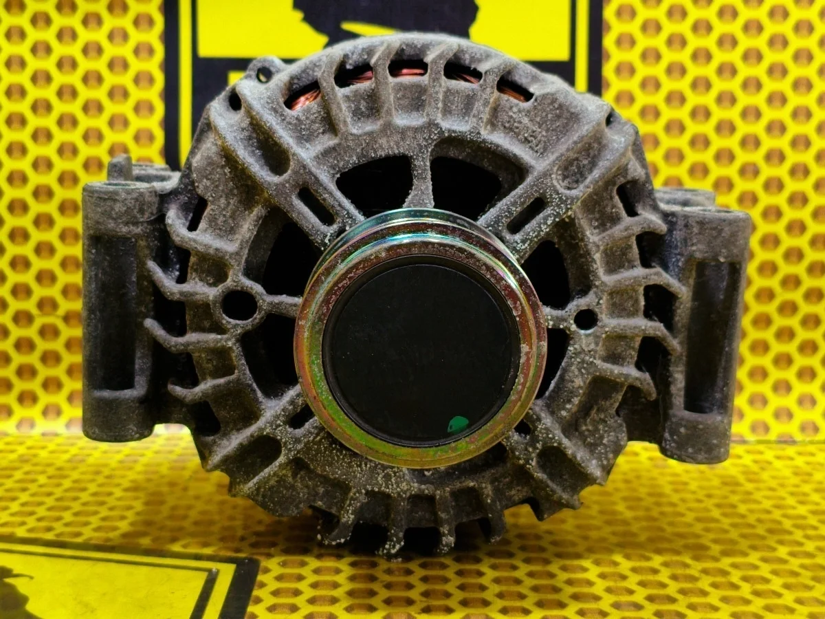 Генератор Skoda Octavia 2016 06J903023K A7 CJSA