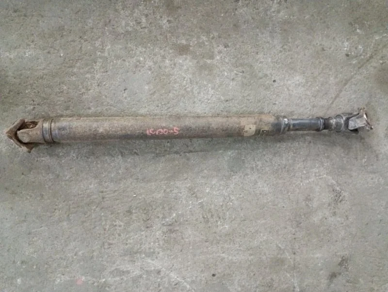 Карданный вал Toyota Land Cruiser (100) 1998-2007 2004 371106A650 ВНЕДОРОЖНИК 4.7 I 2UZFE