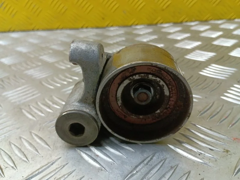 Ролик-натяжитель ремня ГРМ Toyota Land Cruiser (100) 1998-2007 2004 1350550030 ВНЕДОРОЖНИК 4.7 I 2UZFE