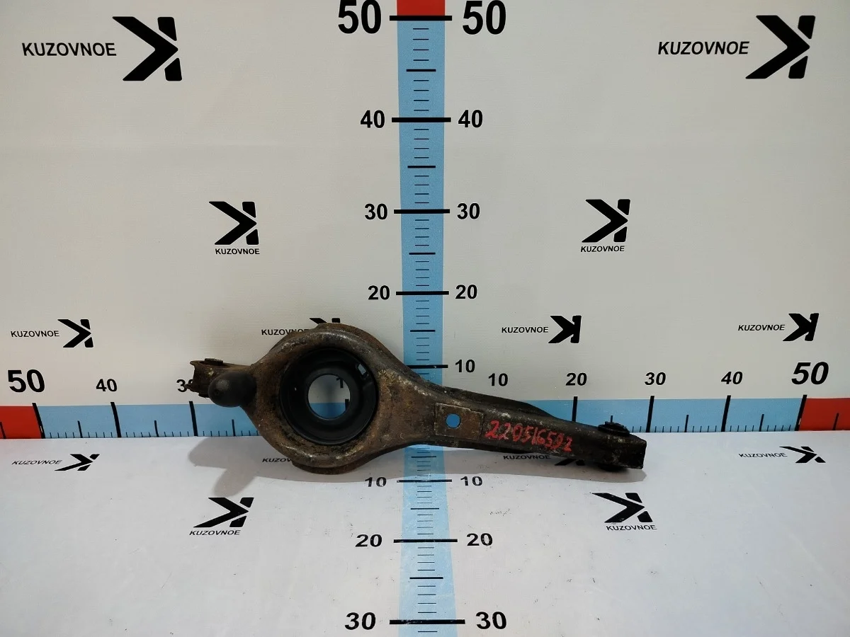 Рычаг Ford Focus 2010 CB4