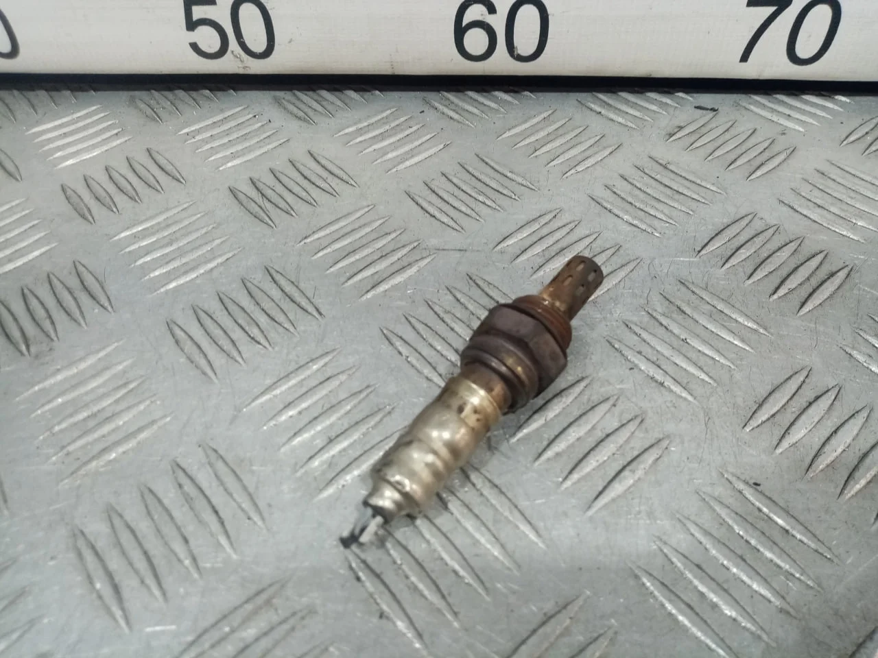 [Б/У] Датчик кислородный/Lambdasonde - Отсутствует разъем [Незначительные дефекты] [Код: 00637365 ]