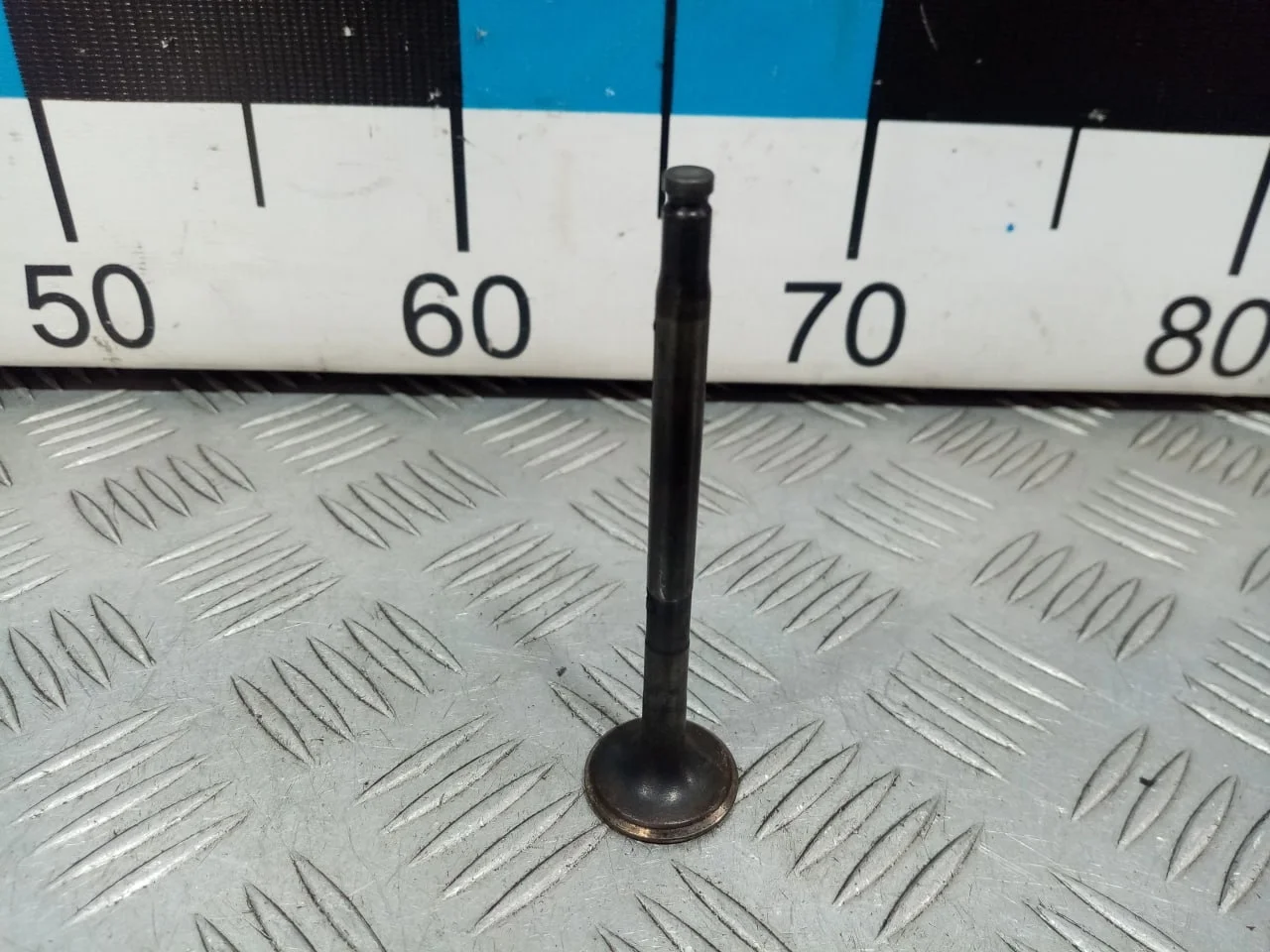 [Б/У] Клапан выпускной 26.2x7x104.5 Mercedes [Код: 00635990 ]