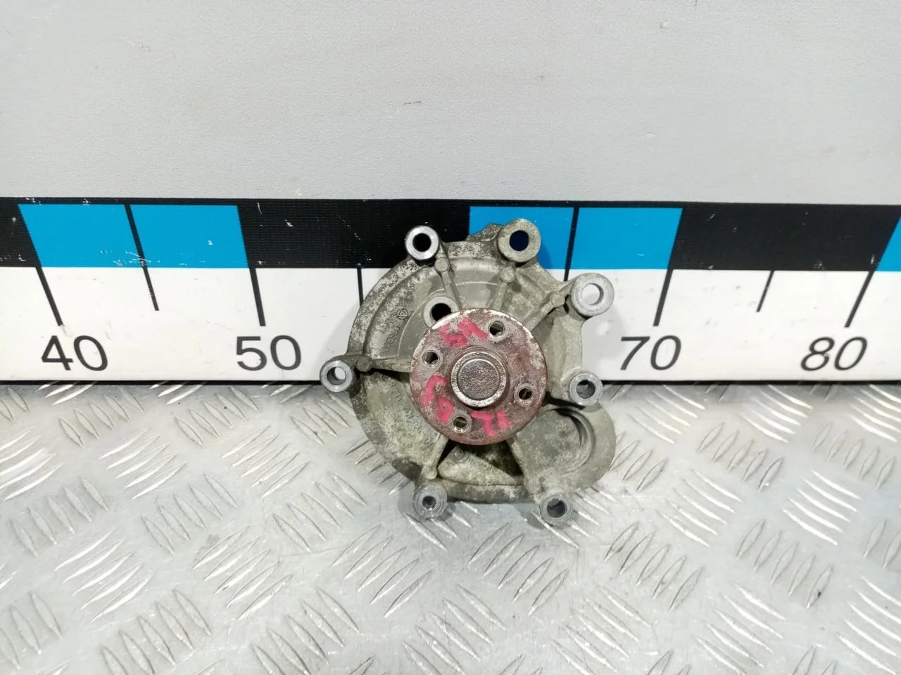 [Б/У] Насос водяной помпа om.271 [Код: 00637774 ]