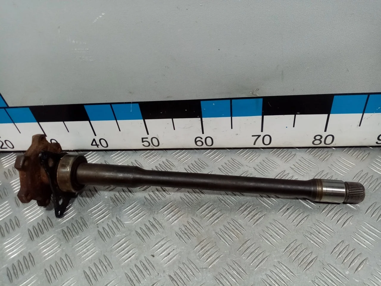 [Б/У] Вал промежуточный левый AUDI [Код: 00638654 ]