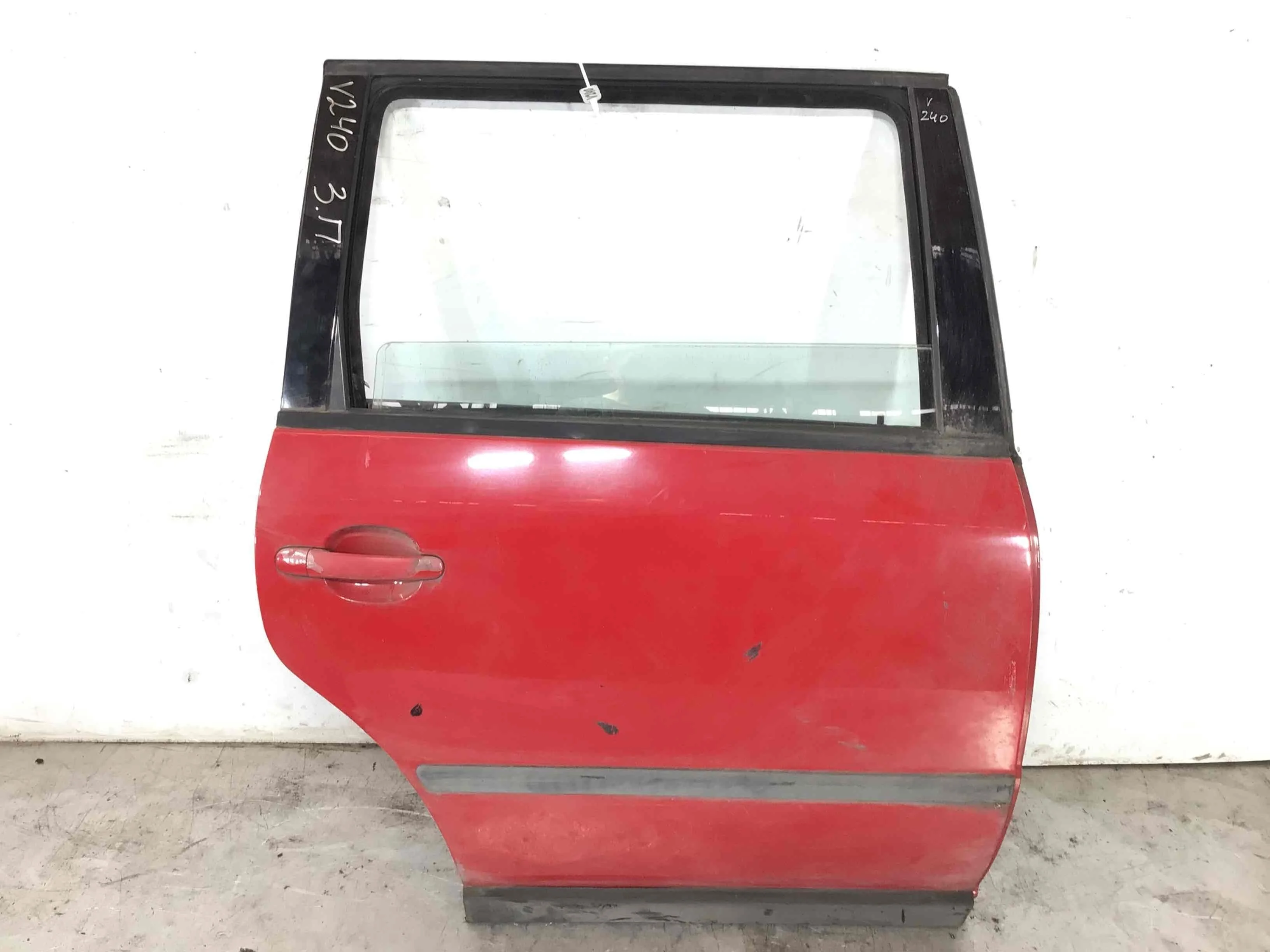 Дверь задняя правая Volkswagen Passat B5 (1996-2000) бензин 1.8 i Механика Универсал