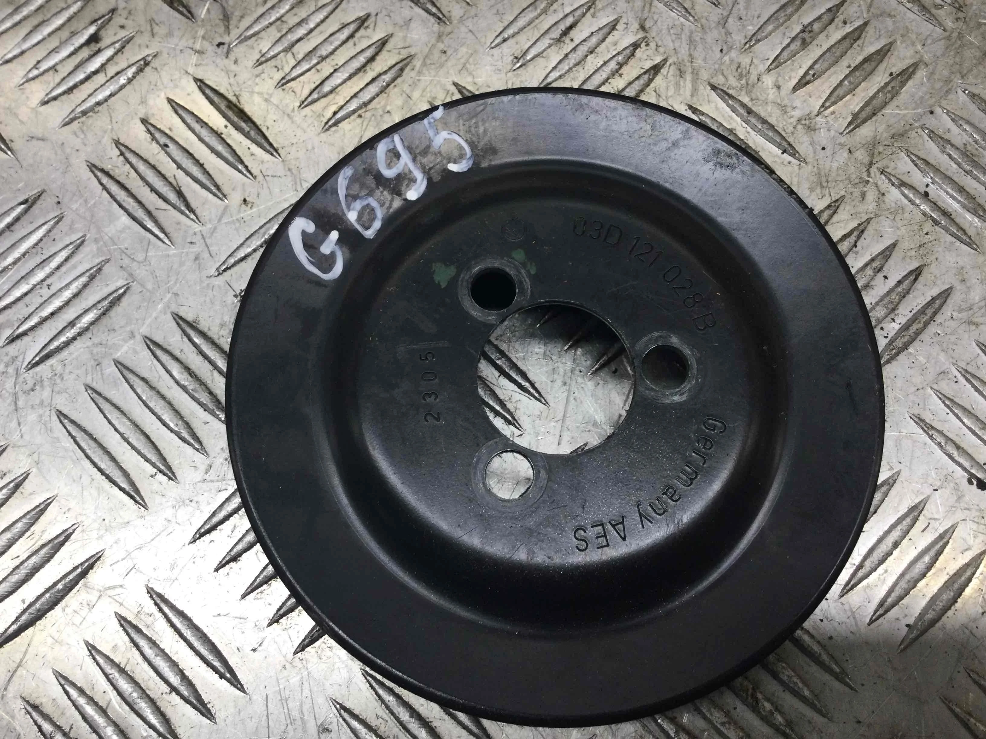 Шкив Volkswagen Fox 1 поколение (2003-2009) бензин 1.2 i Механика Х/б