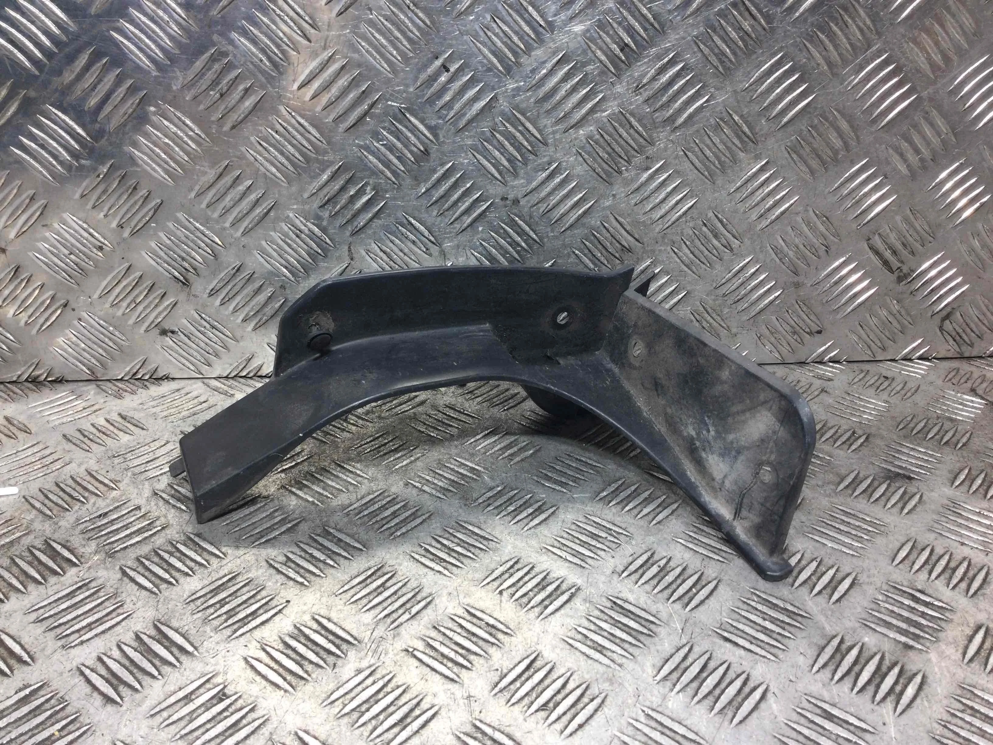 Крепление бампера переднего Peugeot 4007 1 поколение (2007-2012) дизель 2.2 HDi Механика Кроссовер