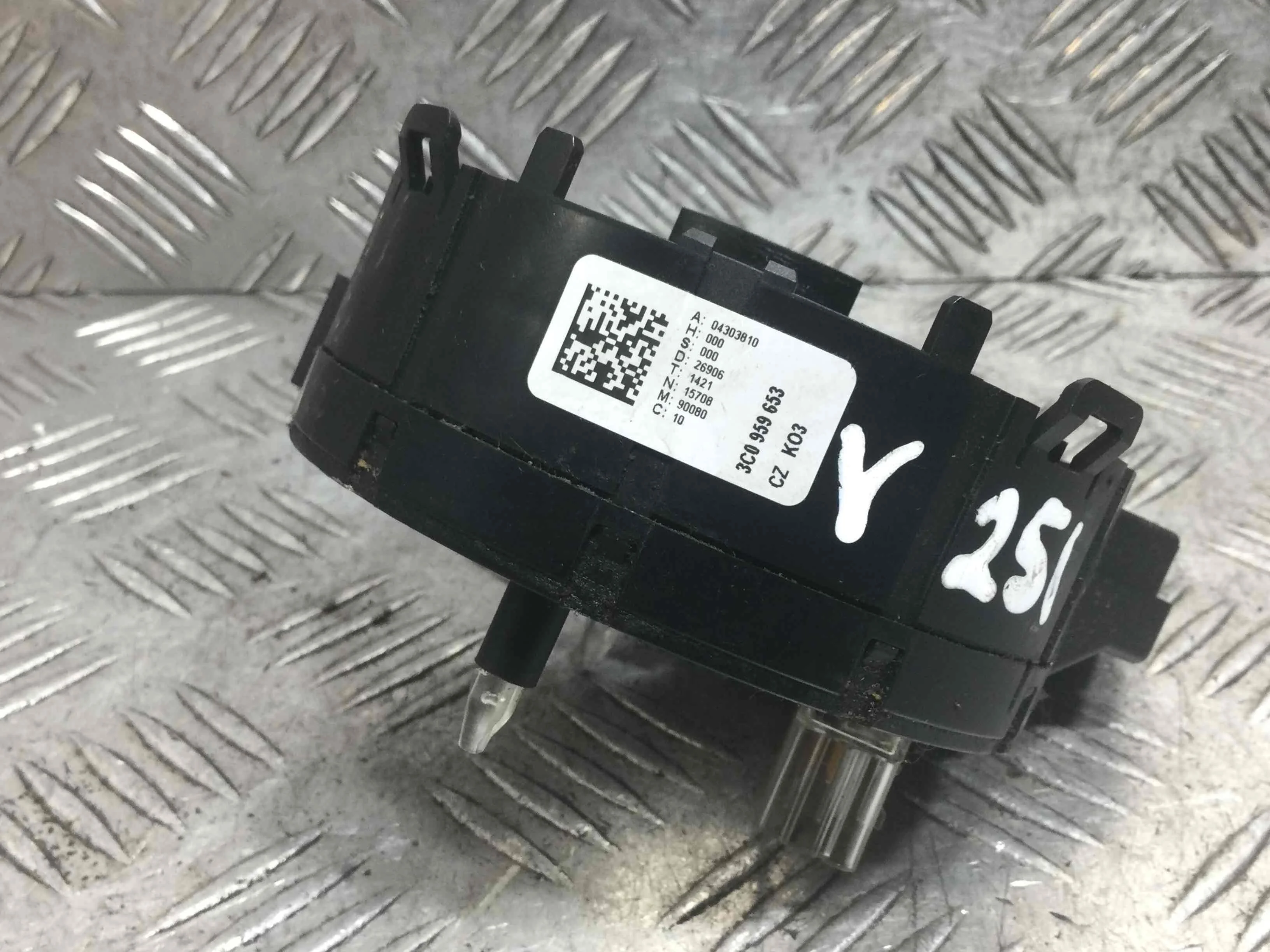 Шлейф руля Volkswagen Passat B6 (2005-2010) дизель 2.0 TDI Механика Универсал