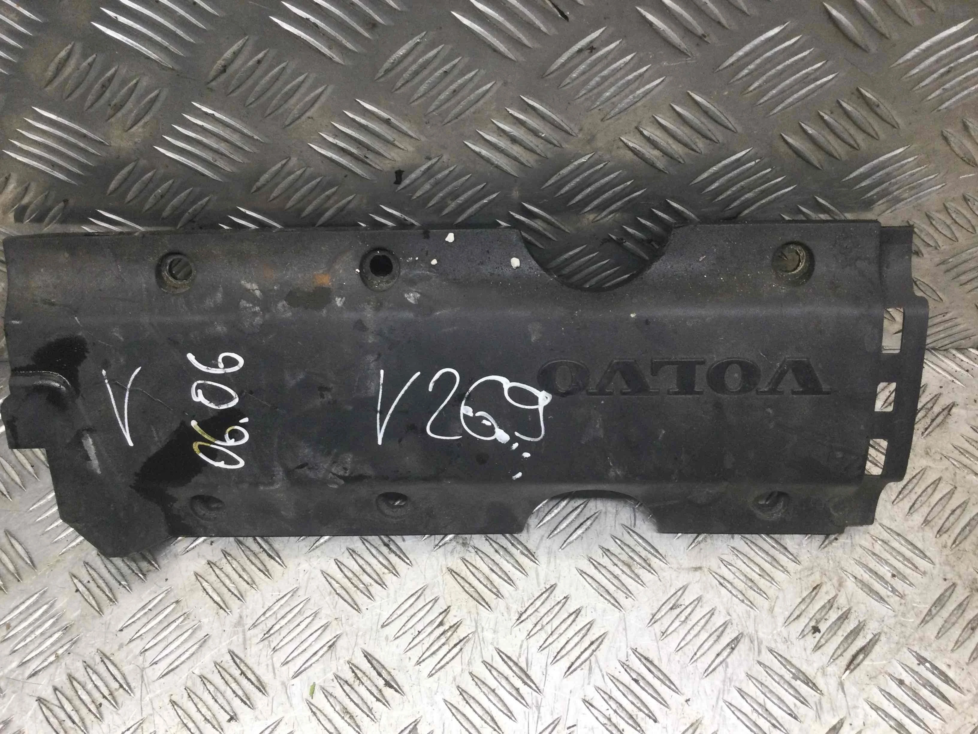 Клапанная крышка Volvo S80 1 поколение (1998-2006) бензин 2.4 i Автомат Седан