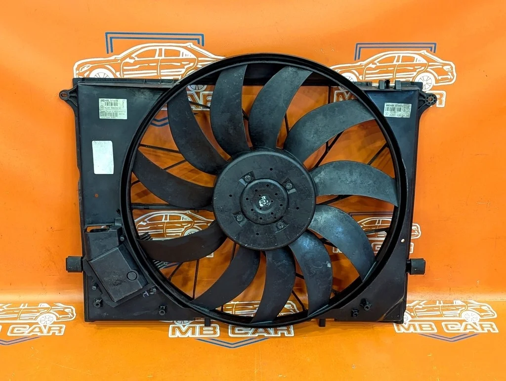 Вентилятор основной Mercedes-Benz