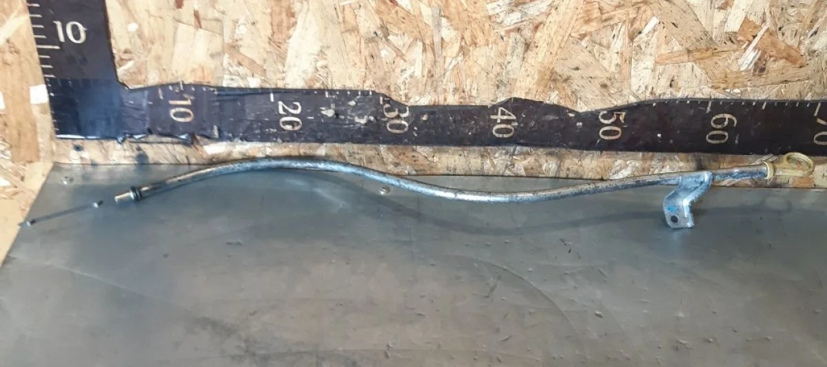 Щуп масляный Nissan Pathfinder III рестайлинг (2010—2014) 2012 KL0 - SILVER METALLIC