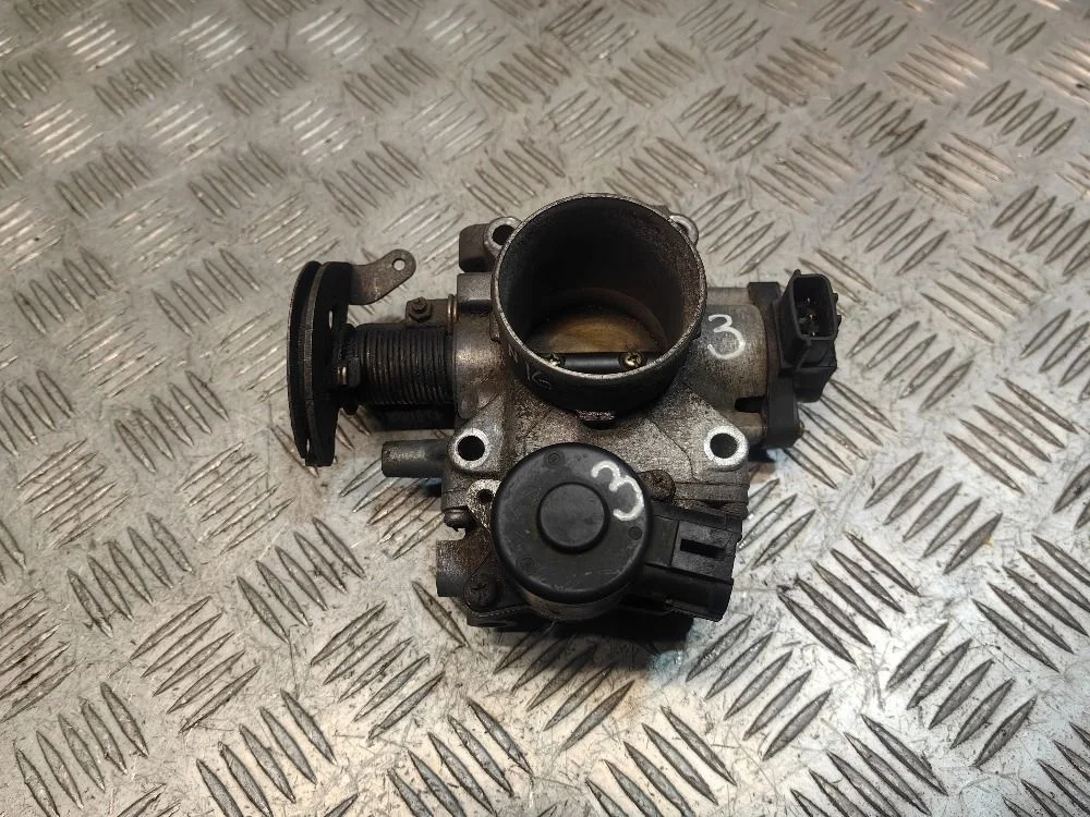 Заслонка дроссельная Nissan Almera N16