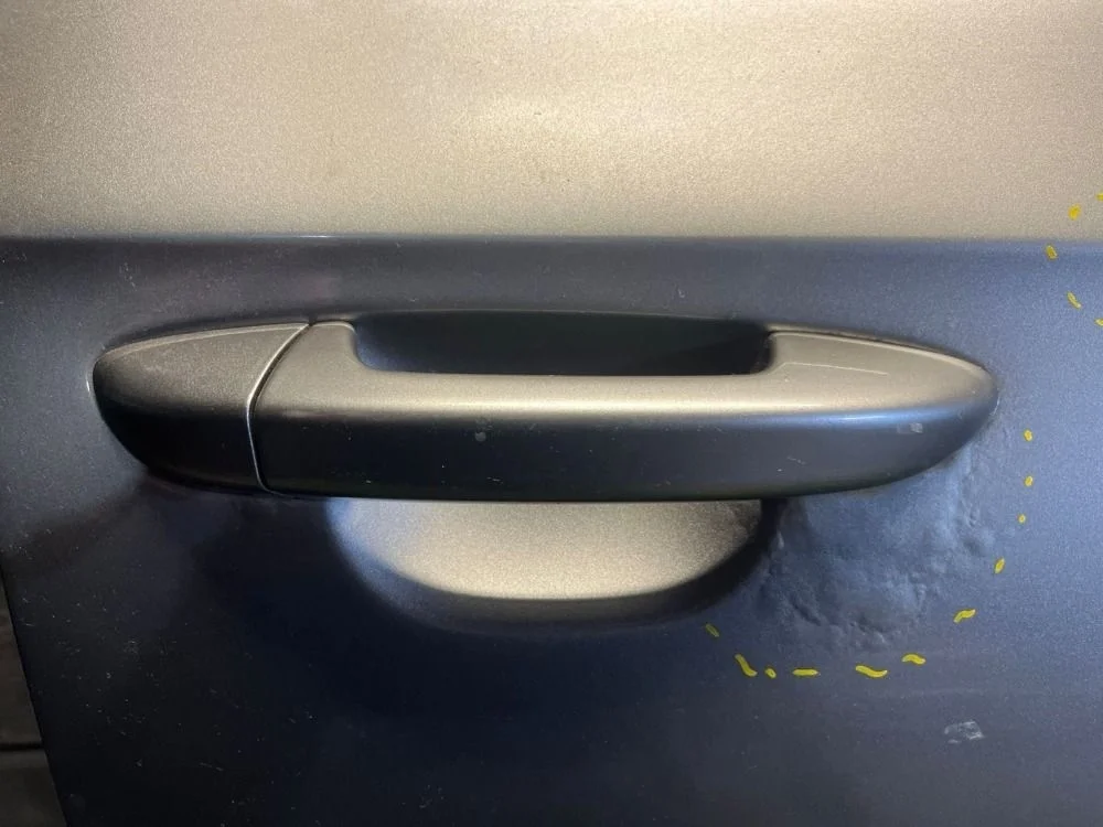 Ручка двери наружная правая Пассат Б6 Б7 VW Passat B6 B7