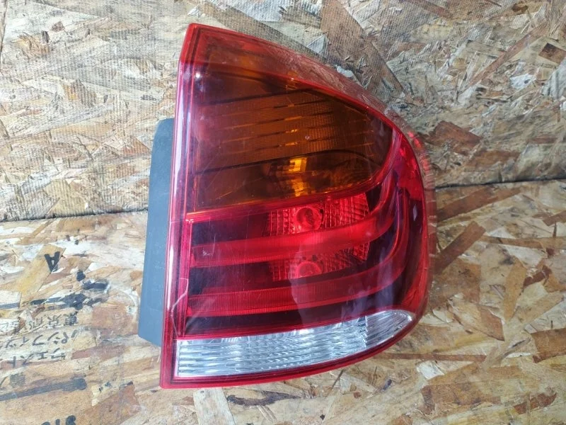 Фонарь BMW X1 2014 E84