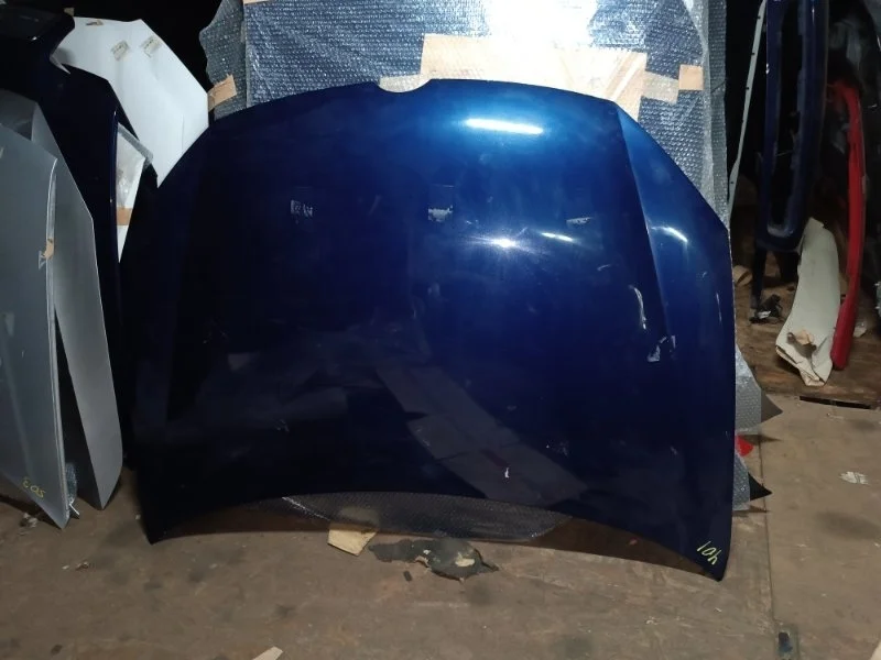 Капот Volkswagen Golf 2011 5K1