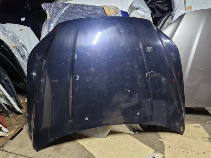 Капот VOLVO V70 2010 BW