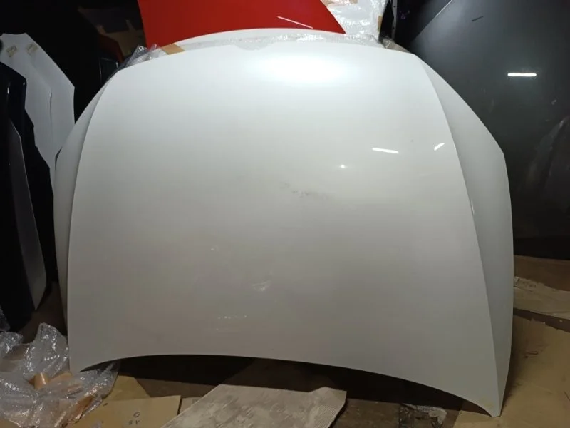 Капот Volkswagen Golf 2016 5G1