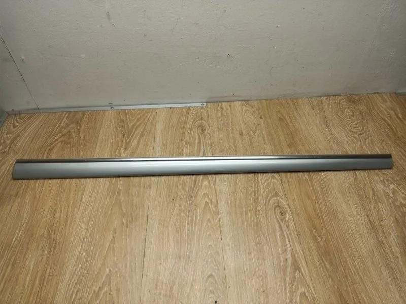 Молдинг двери Mercedes W220