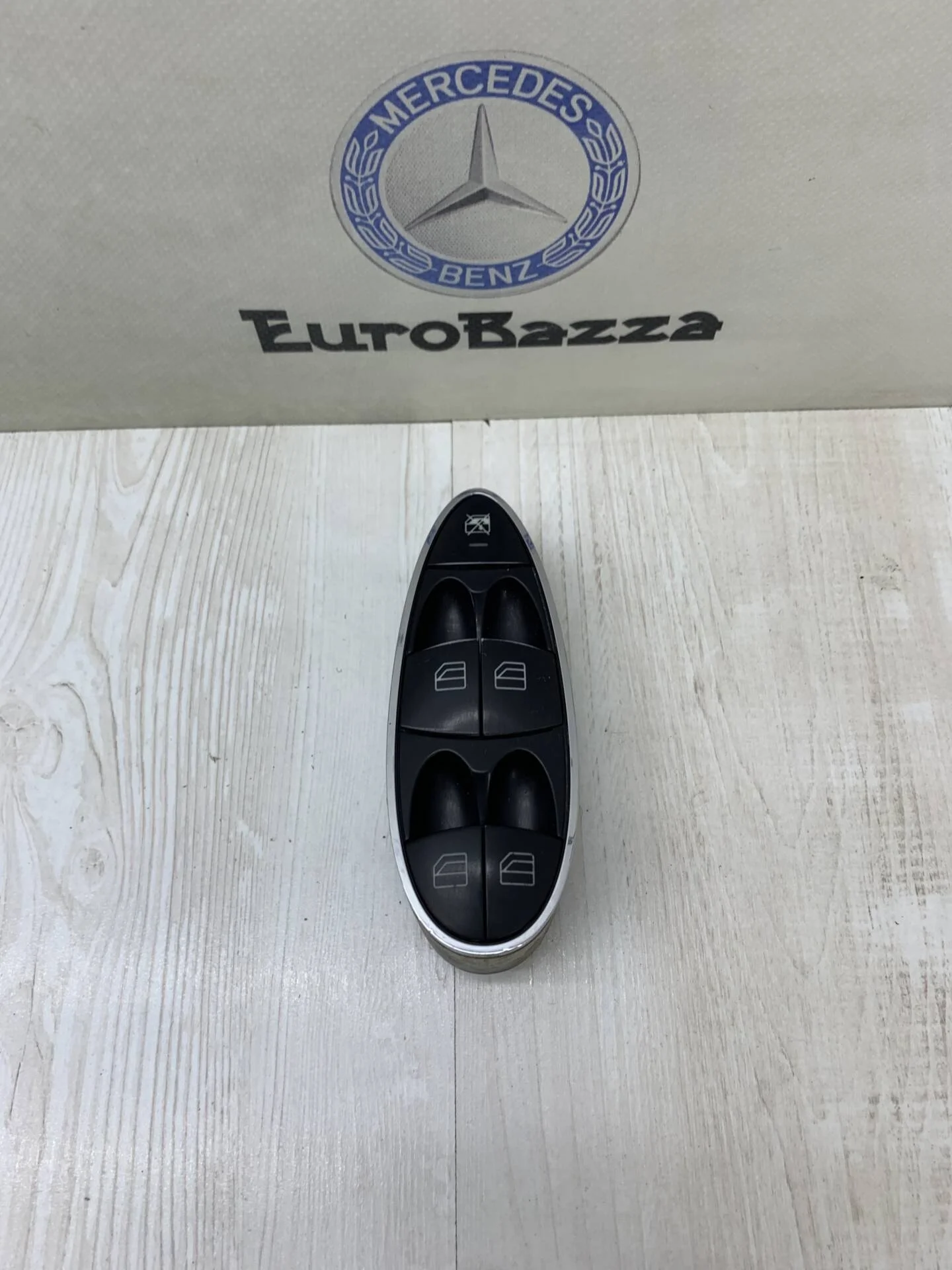 Блок управления стеклоподьемниками Mercedes W211