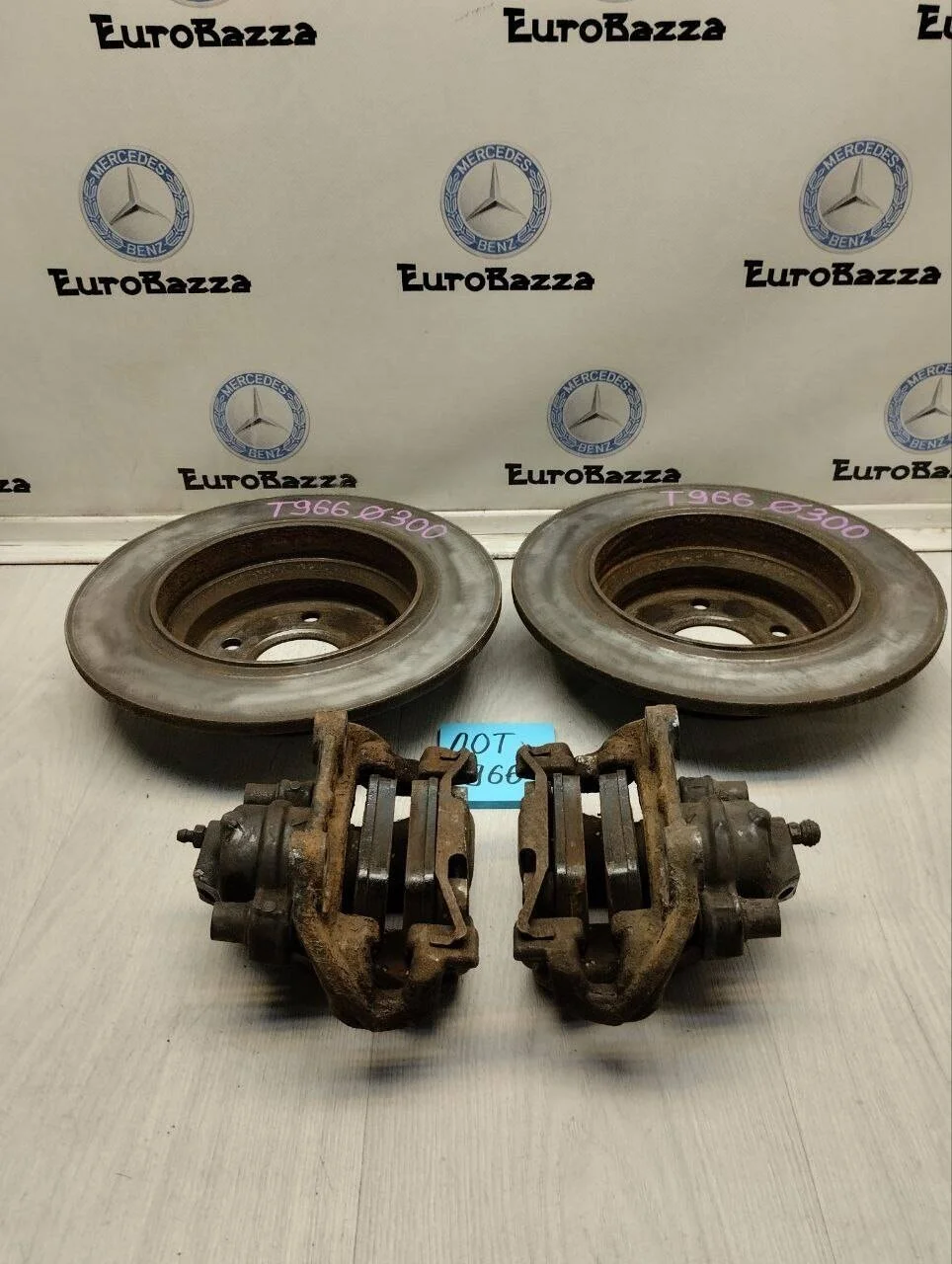 Задняя тормозная система Mercedes W211