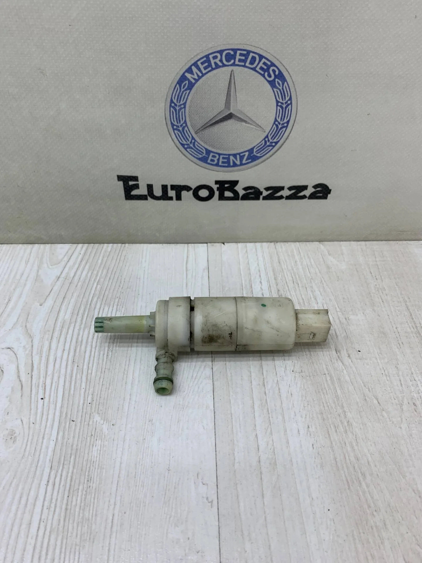 Насос омывателя фар Mercedes W211