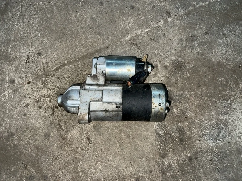 Стартер Mitsubishi Pajero 2002 V10