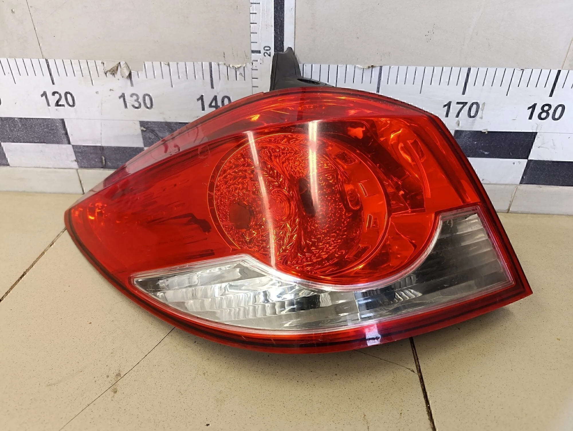 Фонарь задний левый Cruze 2009-2016