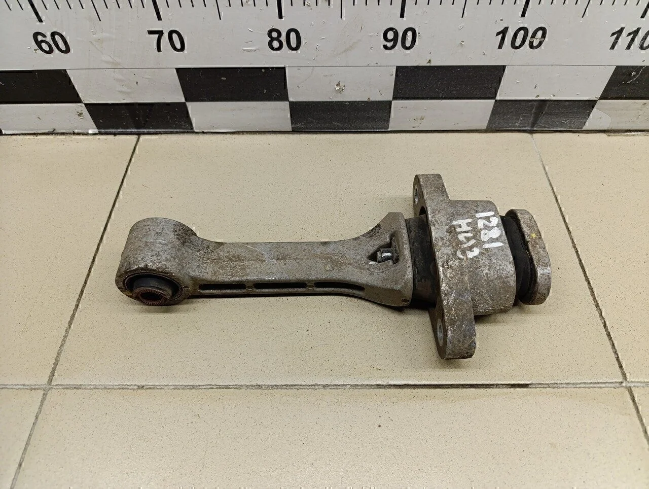 Опора двигателя задняя Sportage 2010-2015