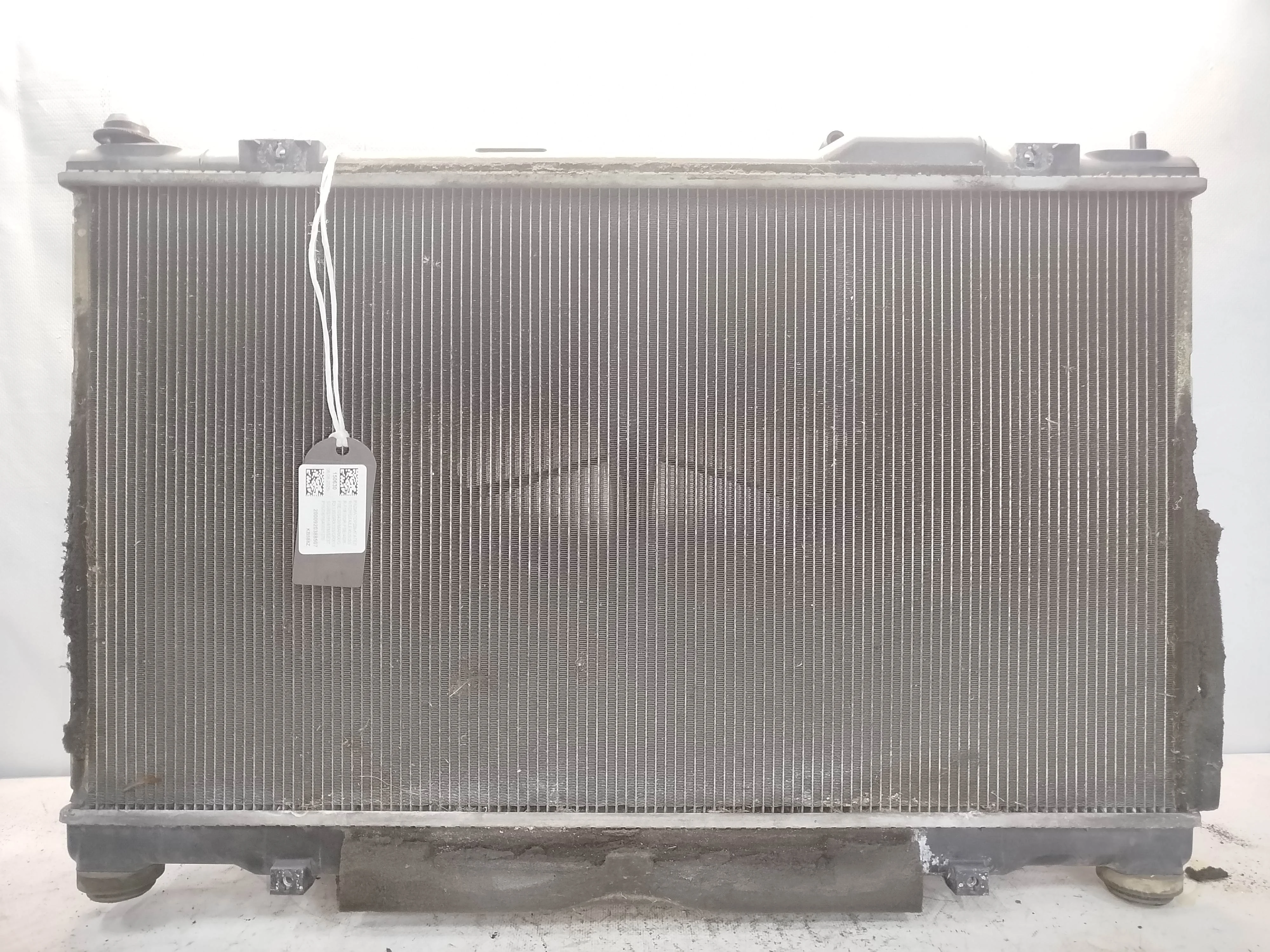 РАДИАТОР ДВИГАТЕЛЯ TOYOTA LEXUS 1640031370 KB588Z