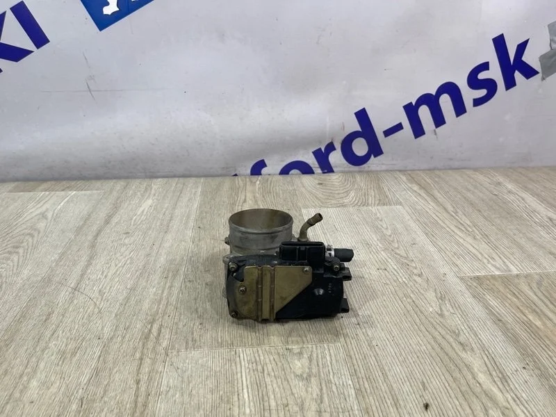 Дроссельная заслонка Mitsubishi Outlander 2004 CU5W