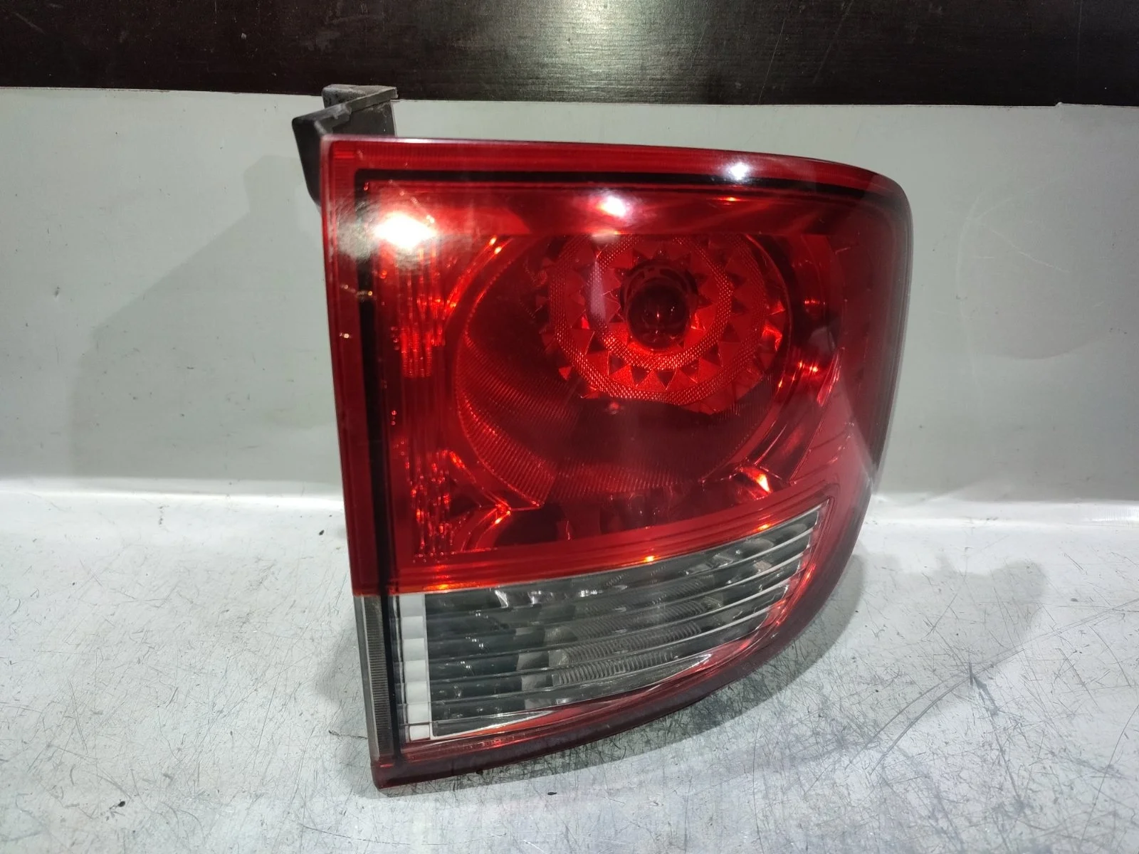 Фонарь SsangYong Kyron 2008 D130