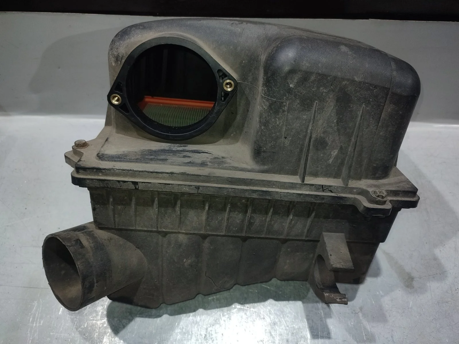 Корпус воздушного фильтра SsangYong Kyron 2008 D130