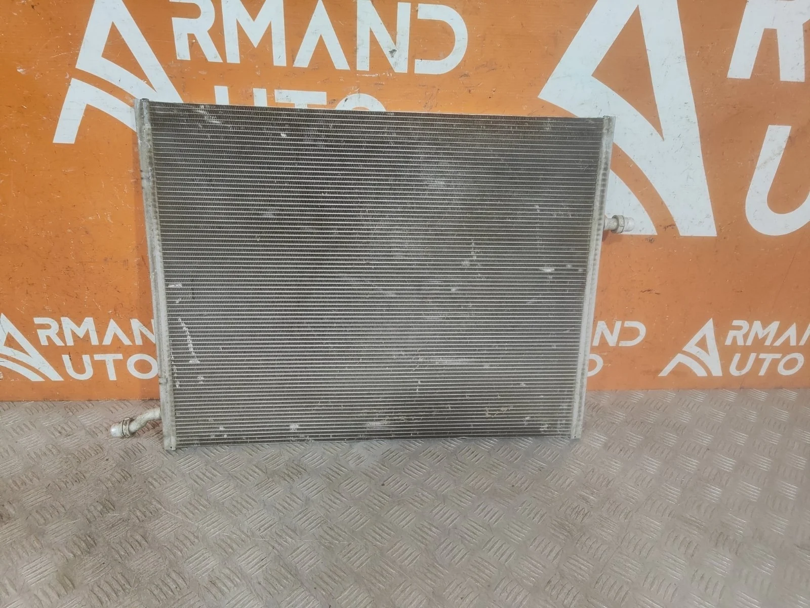 Радиатор двс дополнительный Mercedes -Class 2016-нв W213, S213, C238