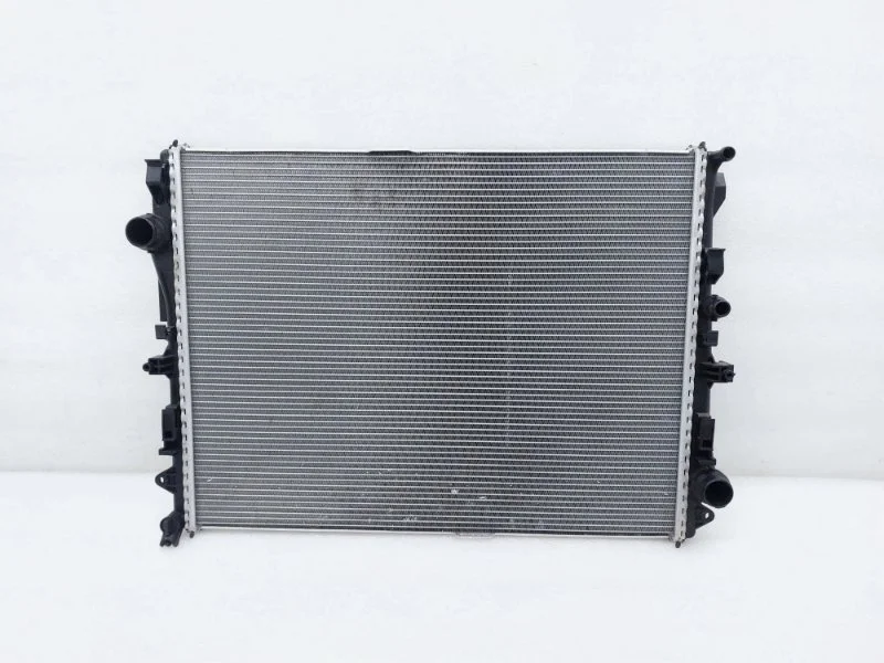 Радиатор основной Mercedes-Benz -Class 2017 W222