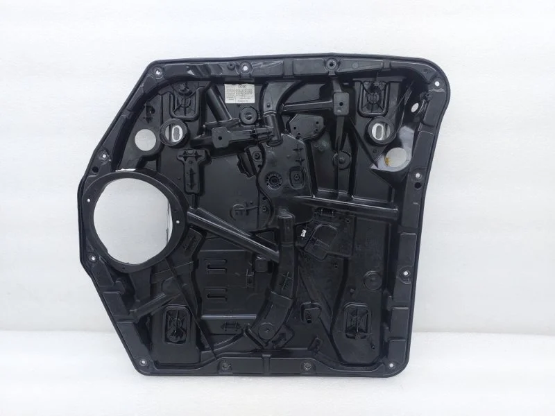 Стеклоподъемник Mercedes-Benz V-Class W447