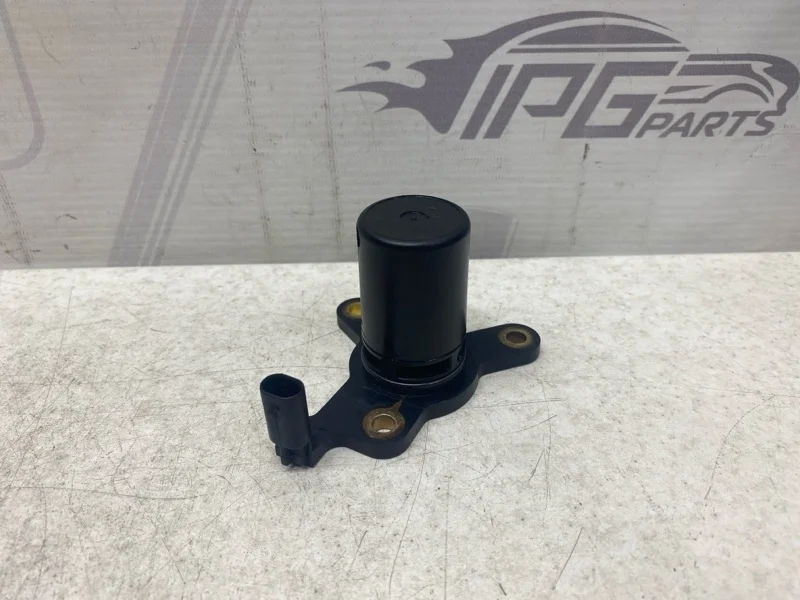 Датчик уровня масла Mercedes-benz C207