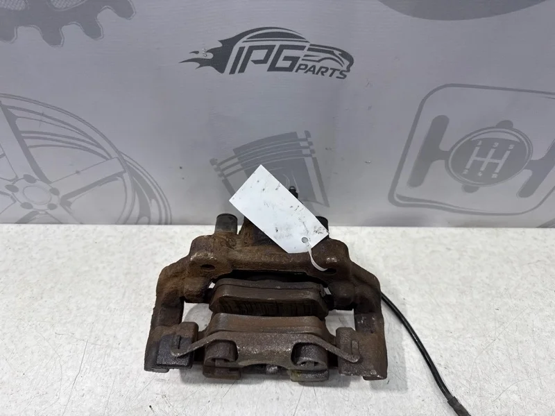 Тормозной суппорт задний правый Mercedes-benz ML 2007 W164