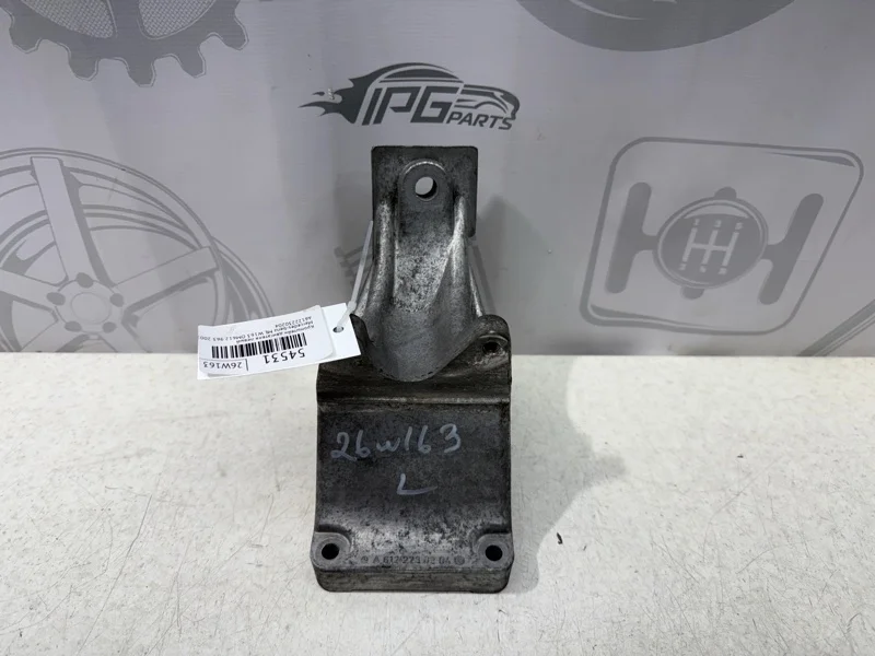 Кронштейн двигателя левый Mercedes-benz ML 2002 W163