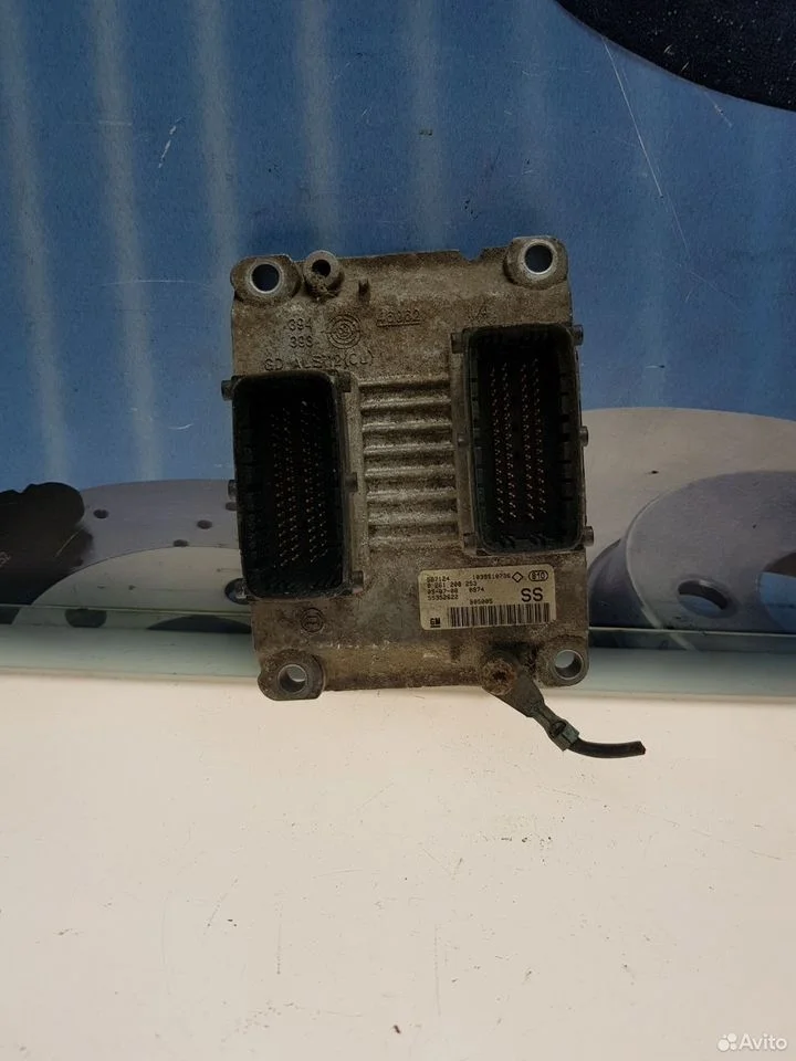 Блок управления двигателем opel corsa c 55352622 s
