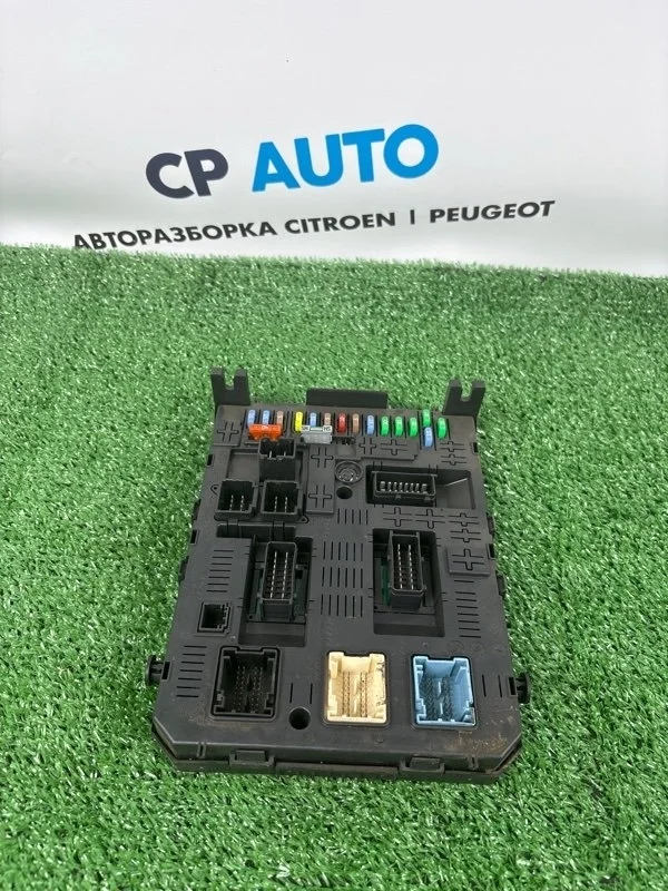 Блок комфорта bsi k01-00 Peugeot 3008 2013